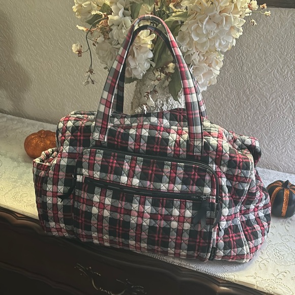 Vera Bradley fireplace plaid weekender travel bag NEW - Picture 3 of 8